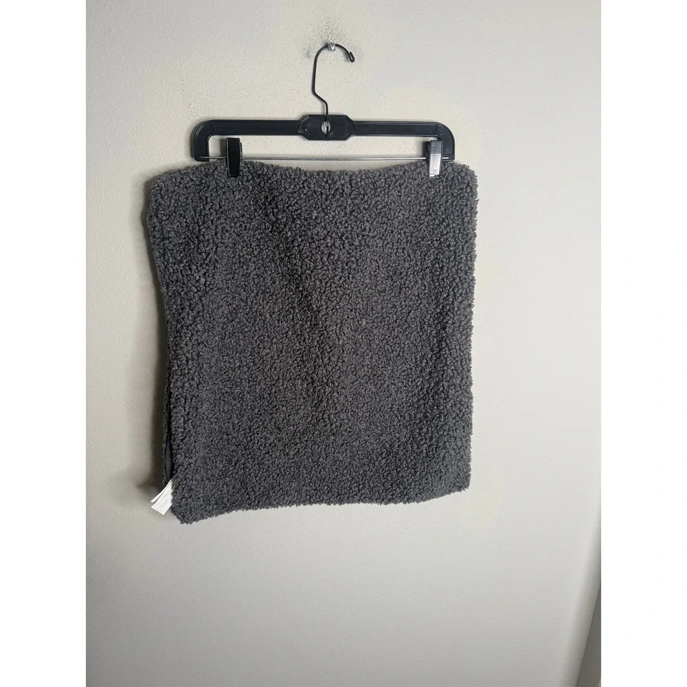 Pottery Barn Cozy Teddy Sherpa Throw Pillow Cover Charcoal Gray 20x20